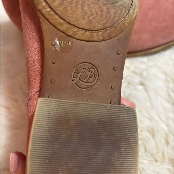 Lucky Brand Pink Ankle Booties with Side Zipper - Picture 3 of 9